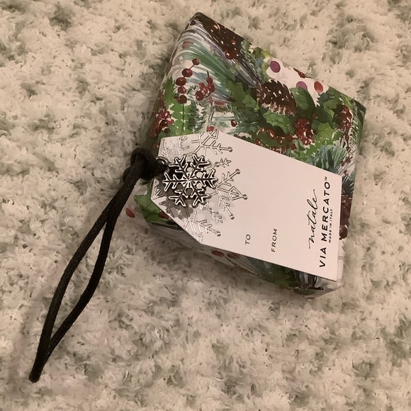 Natale Via Mercato Scented Holiday Hand Soap Ornament NWT 3.5 oz Frosted Forest - Picture 13 of 16